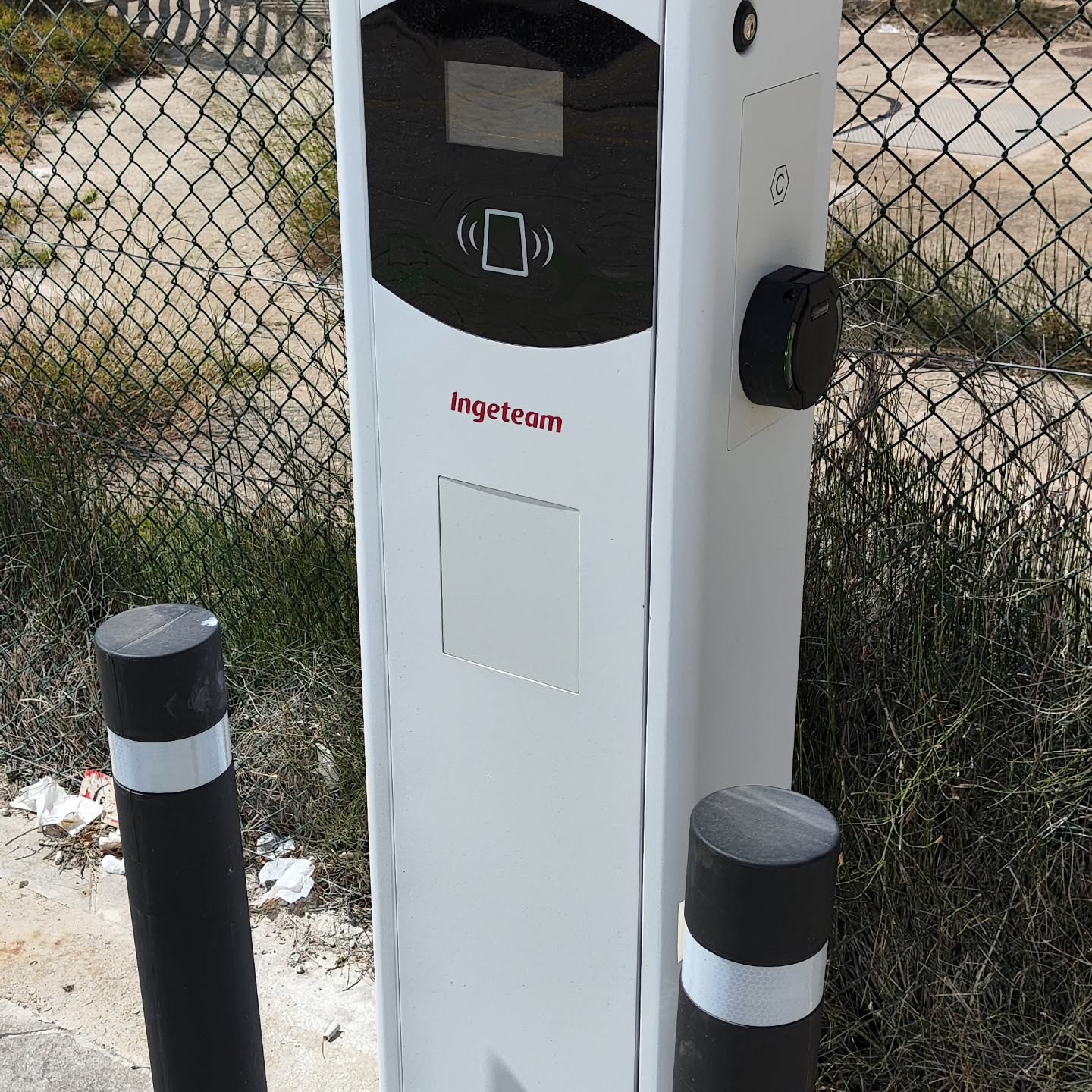 Cargadores Coches Eléctricos Hotel Tres Anclas
